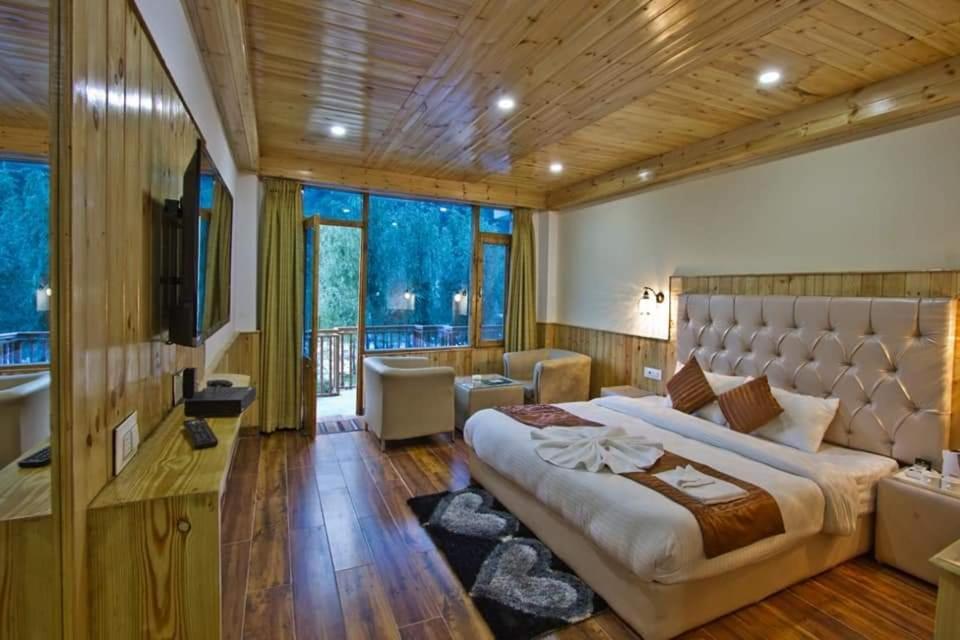 Himalayan Riverside Resort, Manali Extérieur photo