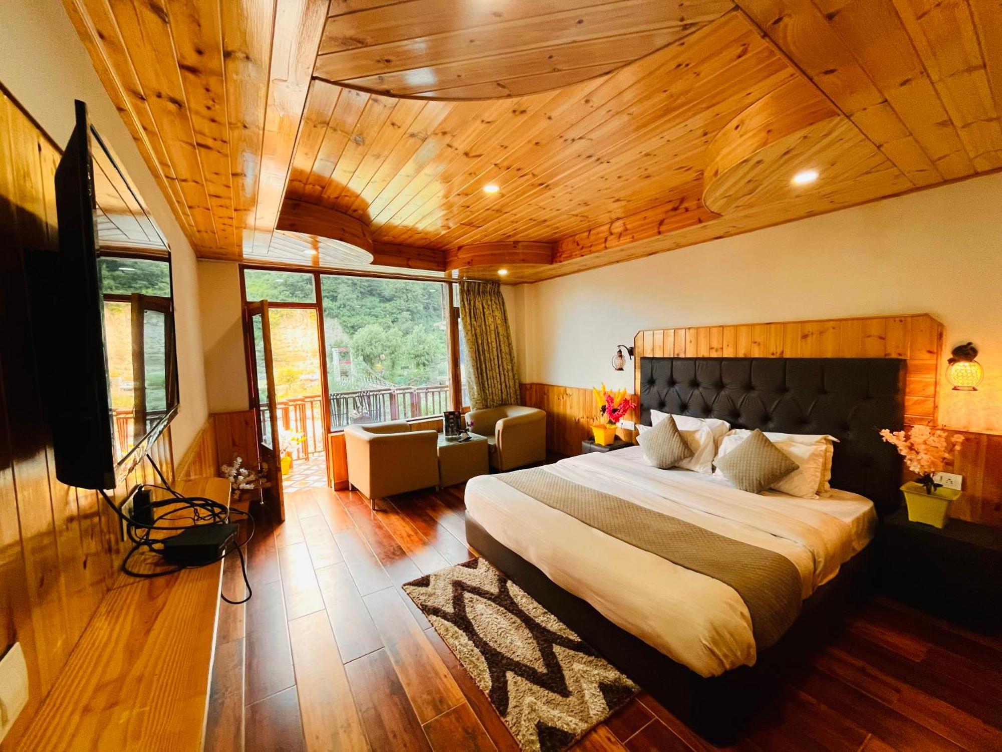 Himalayan Riverside Resort, Manali Extérieur photo