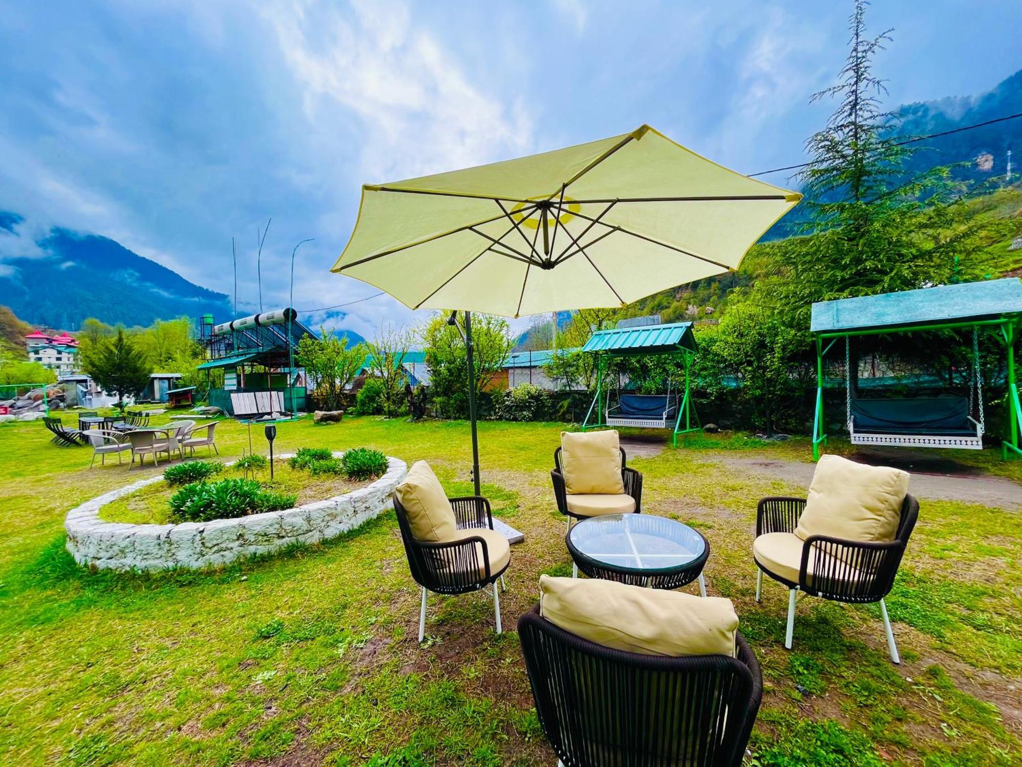 Himalayan Riverside Resort, Manali Extérieur photo