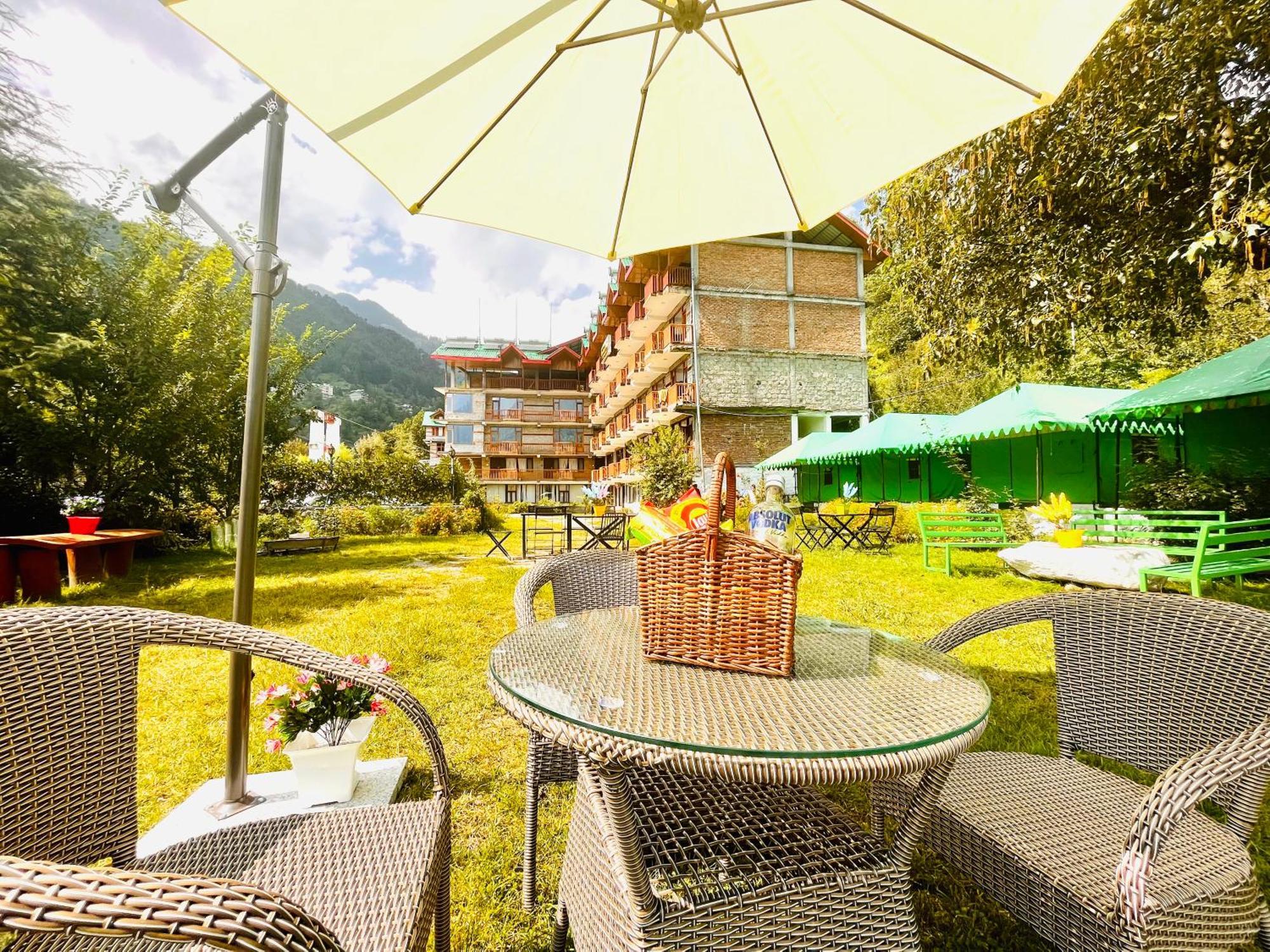 Himalayan Riverside Resort, Manali Extérieur photo