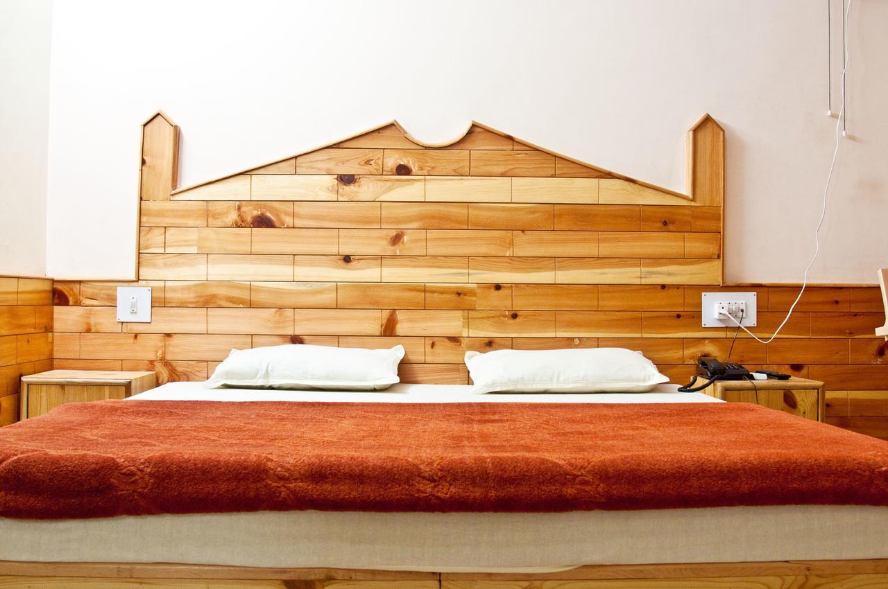 Himalayan Riverside Resort, Manali Extérieur photo